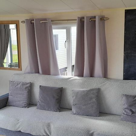 Arual Caravan Manor House Park. Allonby, Cumbria Maryport Exterior foto